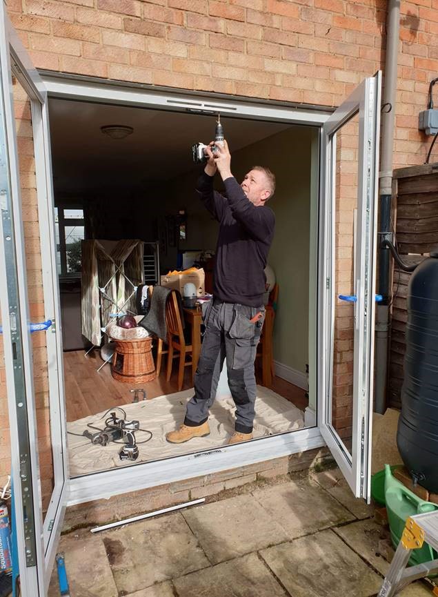 paul glazing installer