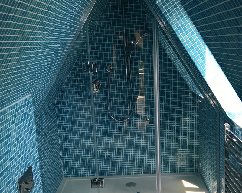 glass shower screen