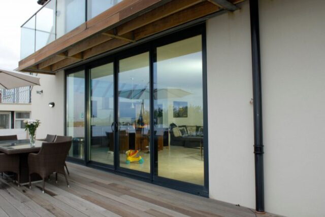 Sheerline aluminium sliding doors