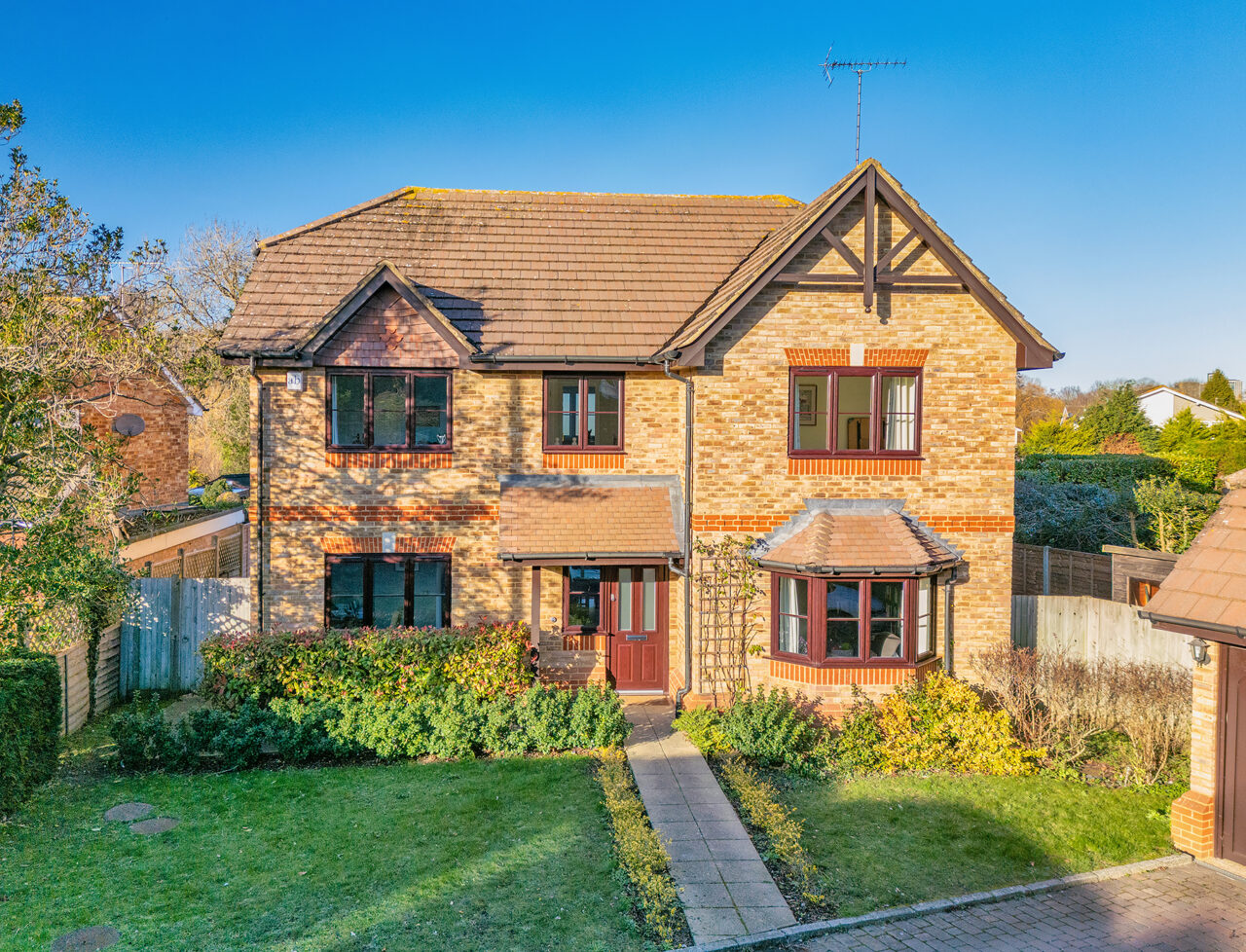 Rosewood Slimline uPVC Double Glazed Windows