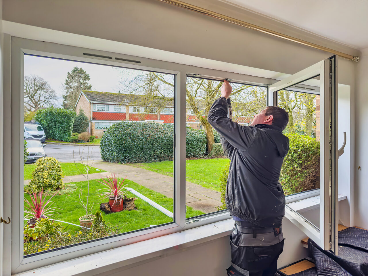 Tilt and Turn Window Installation surrey Sheerwater Glass