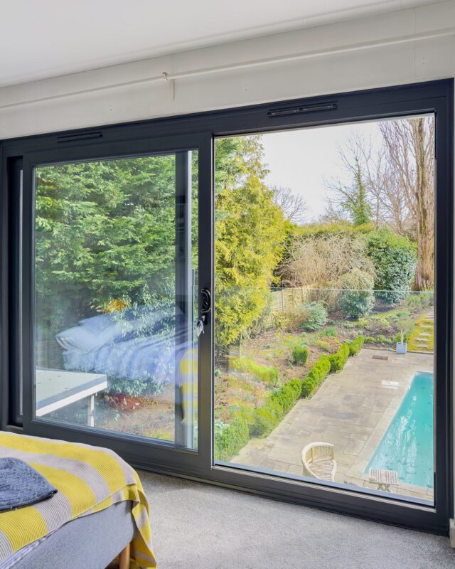 Sliding door to garden